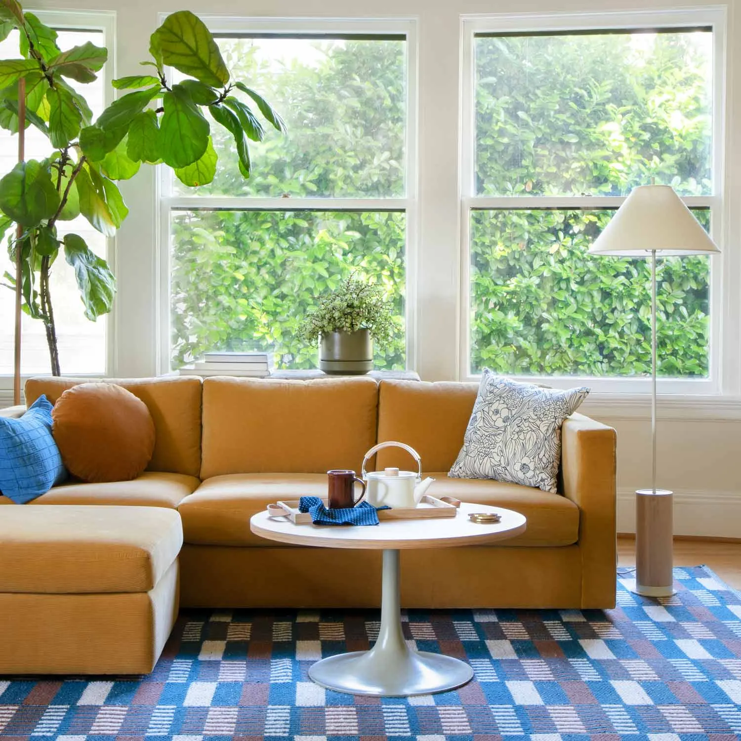 Milo Sofa
