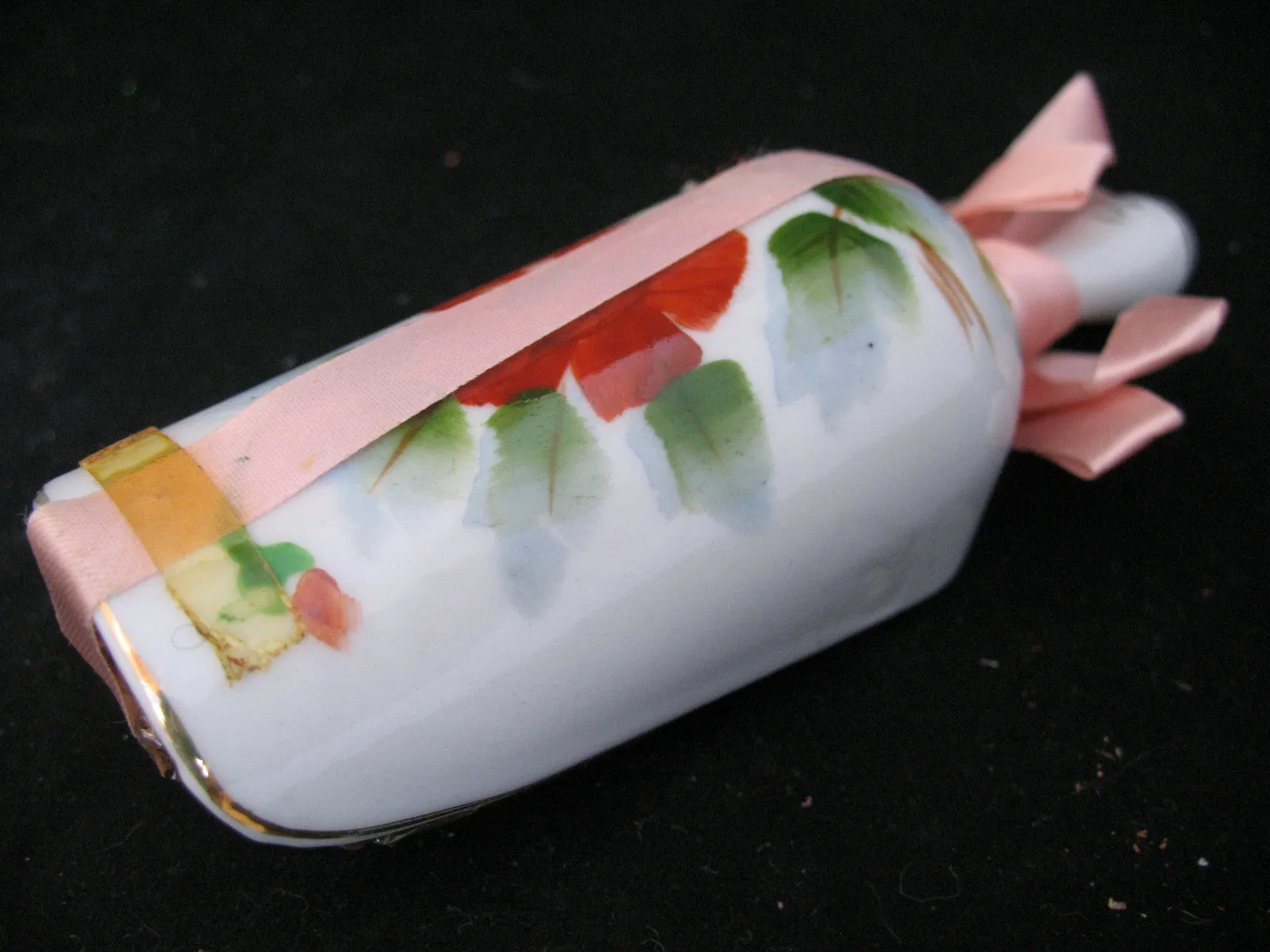 NEW WHITE CERAMIC Floral Flowers SCOOP SCOOPER SCOOPERS POTPOURRI Display Fragrance Scent Home Decors