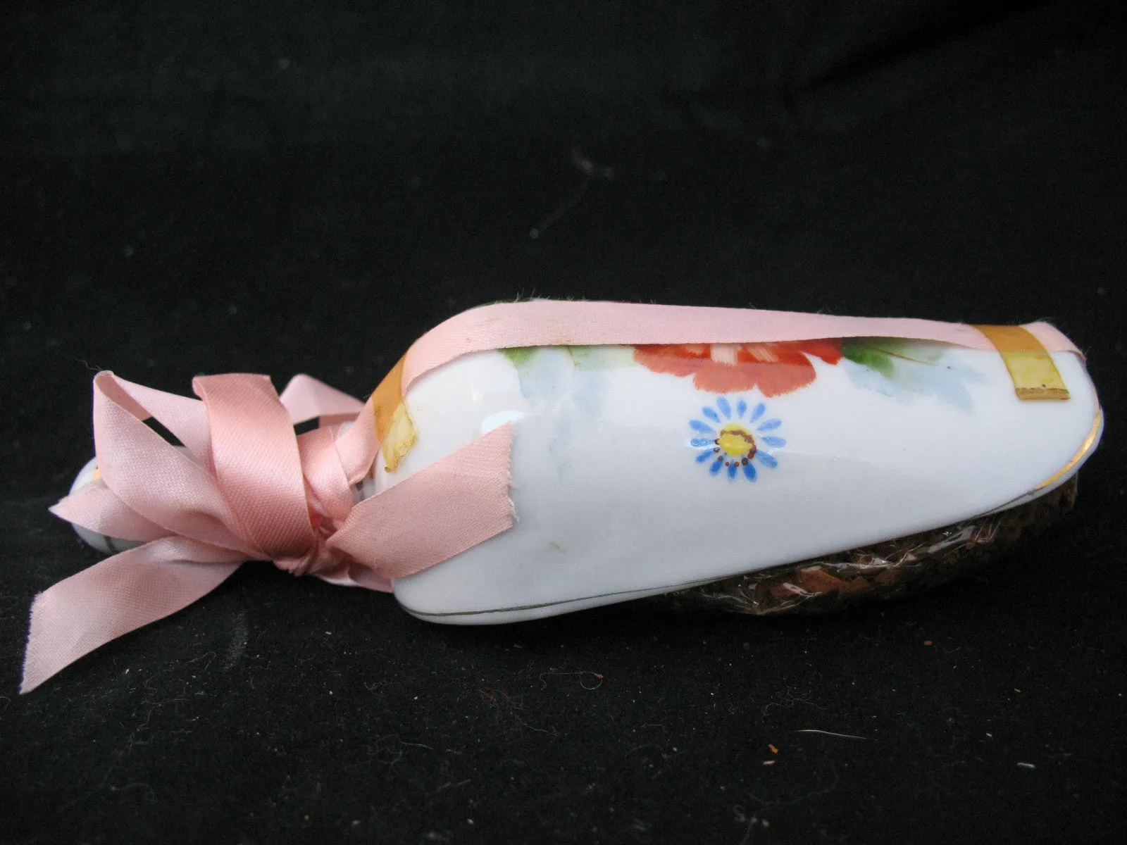 NEW WHITE CERAMIC Floral Flowers SCOOP SCOOPER SCOOPERS POTPOURRI Display Fragrance Scent Home Decors