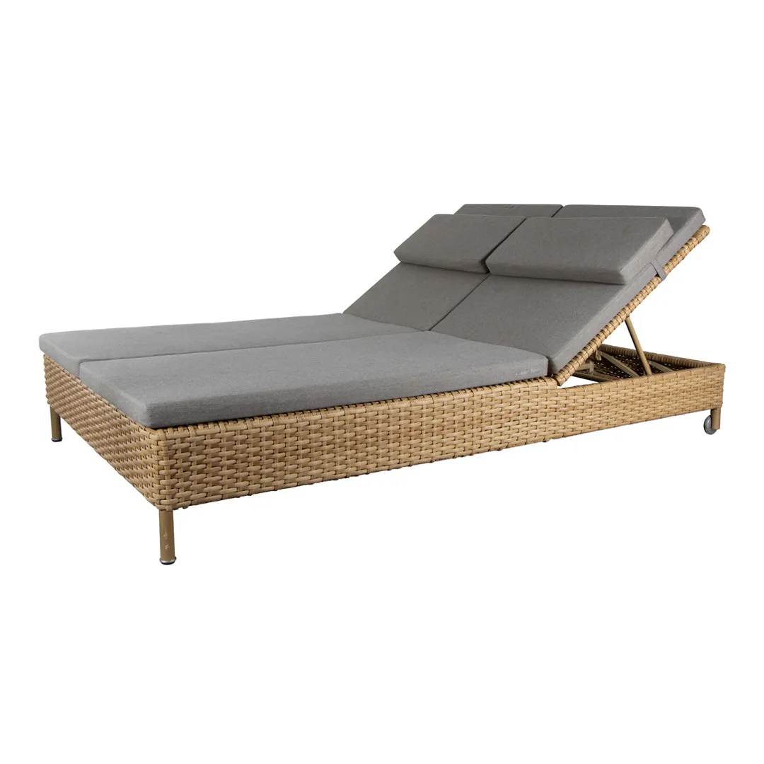 Rest Double Sunbed
