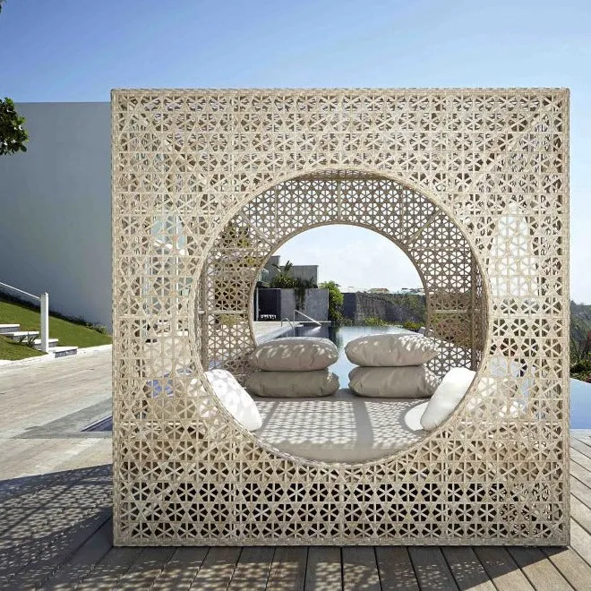 Skyline Design Rattan The Cube Luxury Daybed