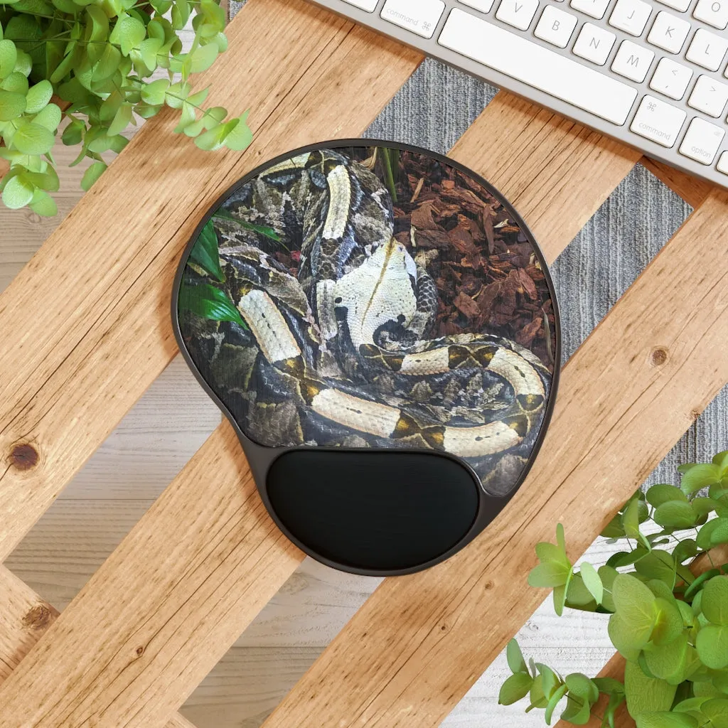 White Black Snake Mouse Pad With Wrist Rest